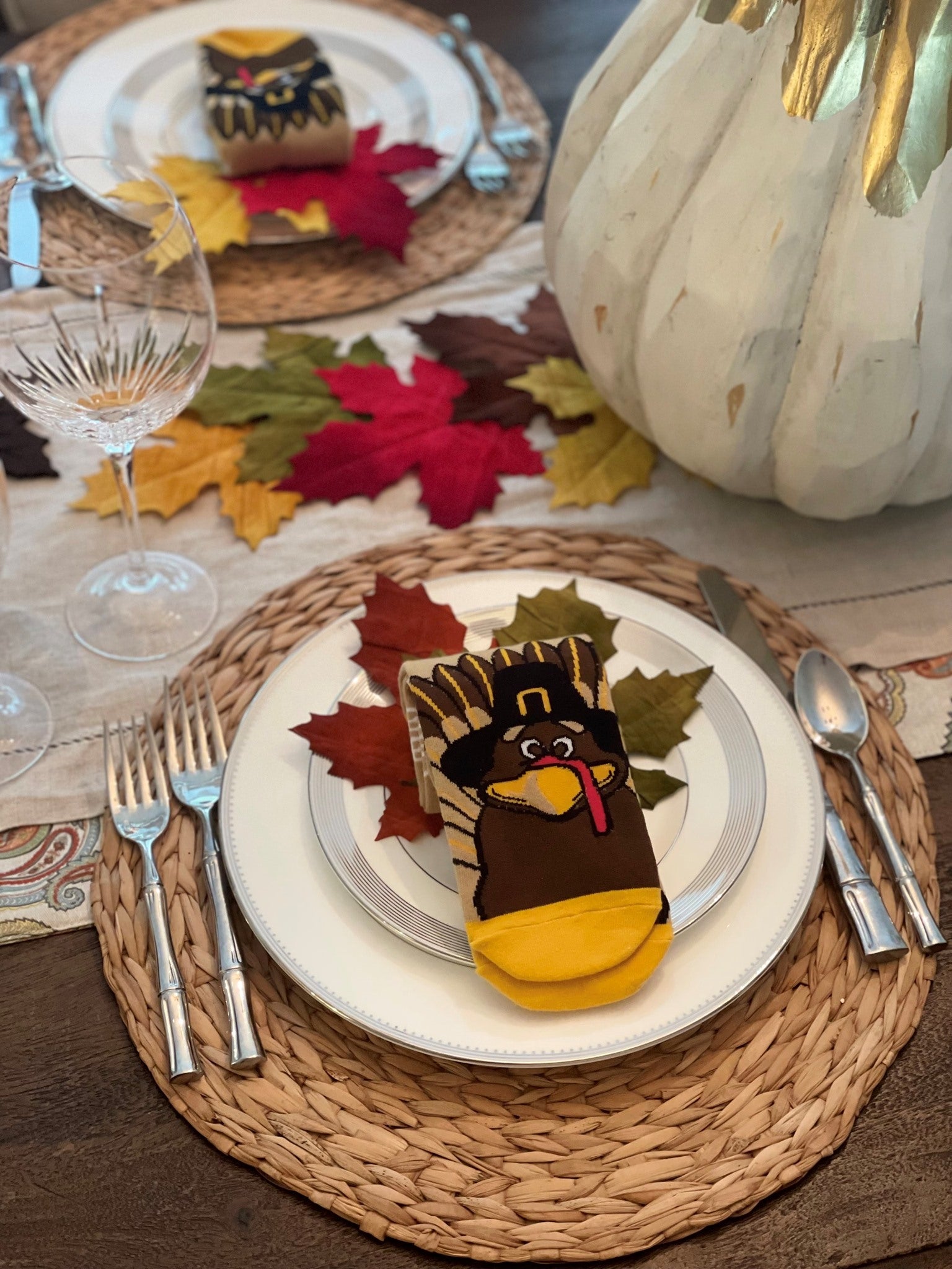 7 Crazy Thanksgiving Socks | Novelty Turkey Socks For 2022