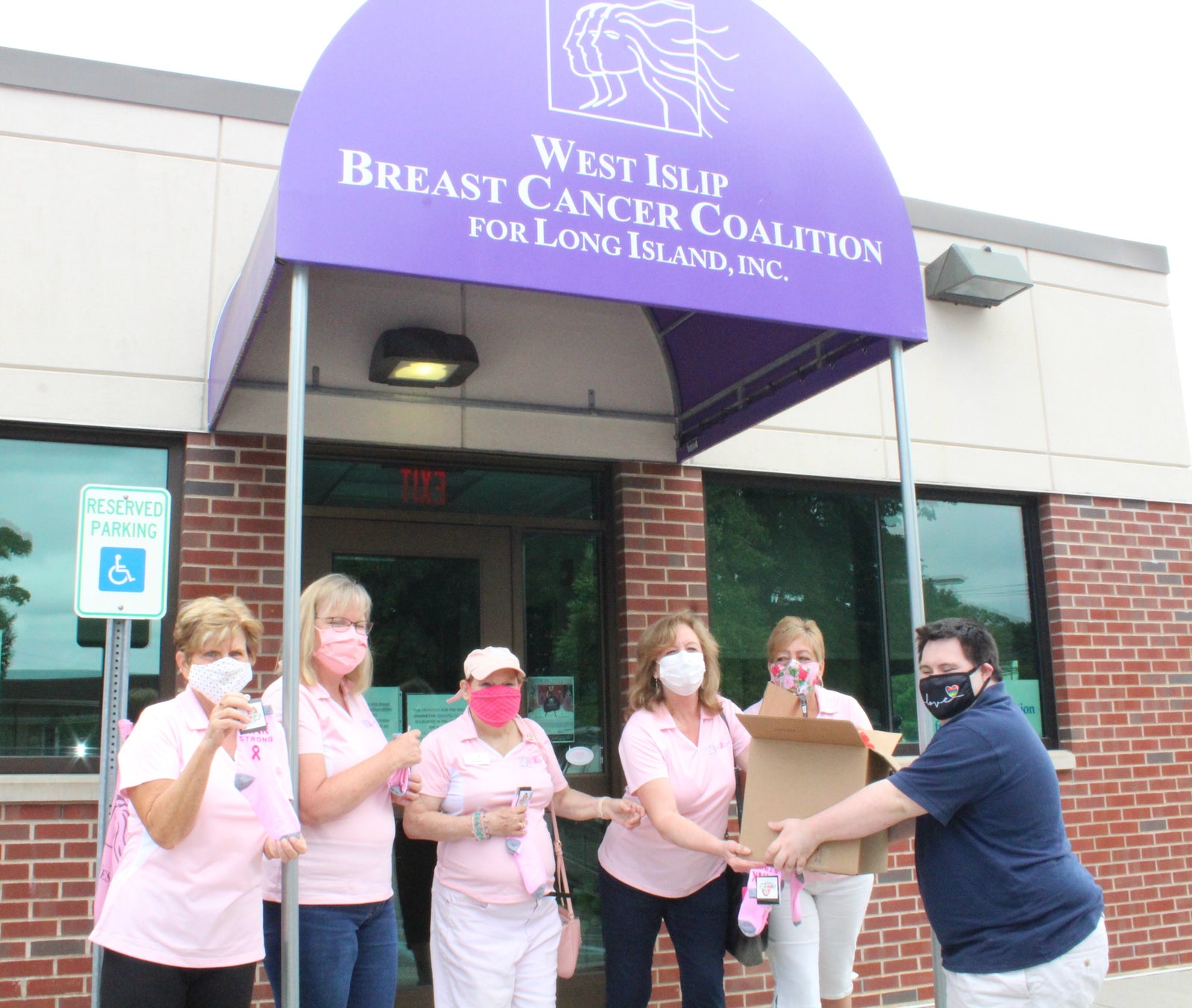 John's Crazy Socks Introduces Breast Cancer Awareness Socks