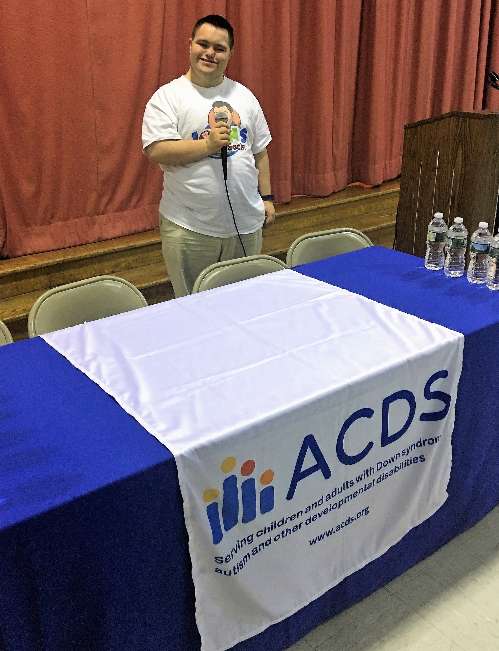 ACDS to Honor John Cronin of John’s Crazy Socks at Its Annual Gala