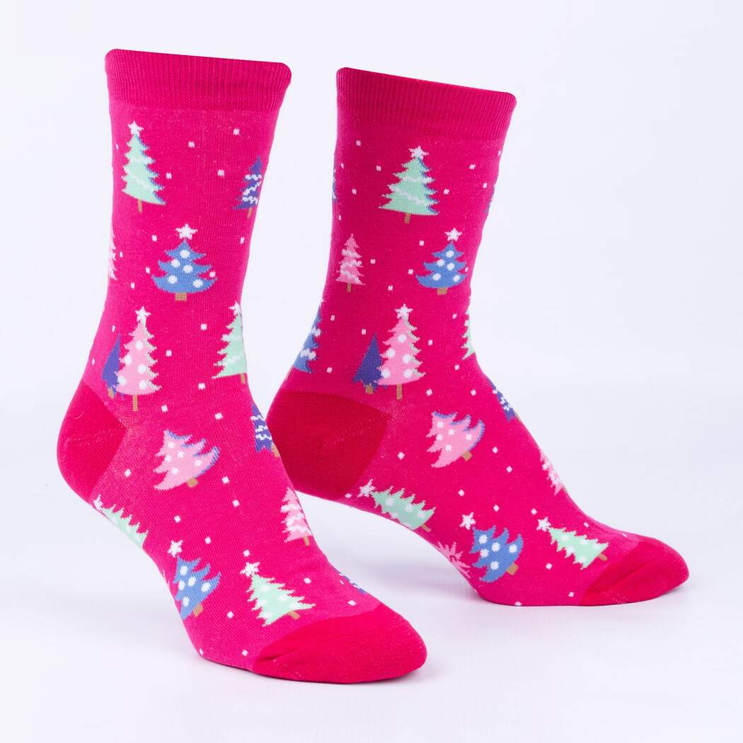 Feelin Pine Women's Crew Socks Navy