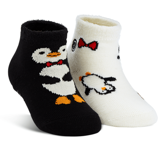 Naaman&#39;s Penguins Fuzzy Socks Black / White / Kiddos