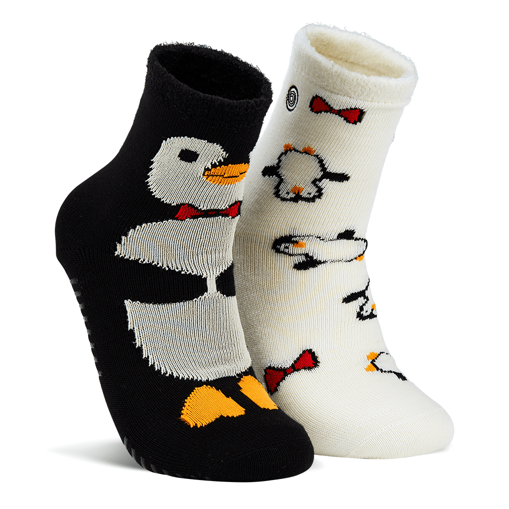 Naaman&#39;s Penguins Fuzzy Socks Black / White / Large